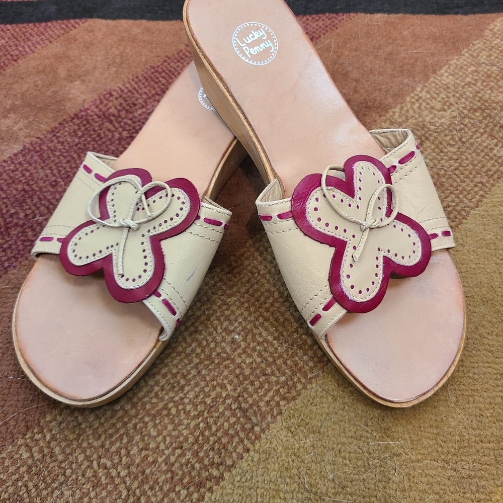 Lucky Penny wooden Women's Cream and Pink sandal slides
